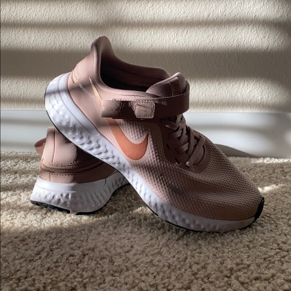 NIKE running shoes